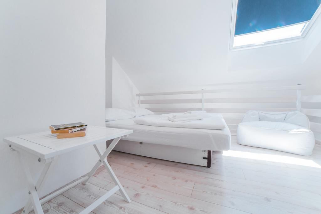 Apartments Sea View Омиш Экстерьер фото